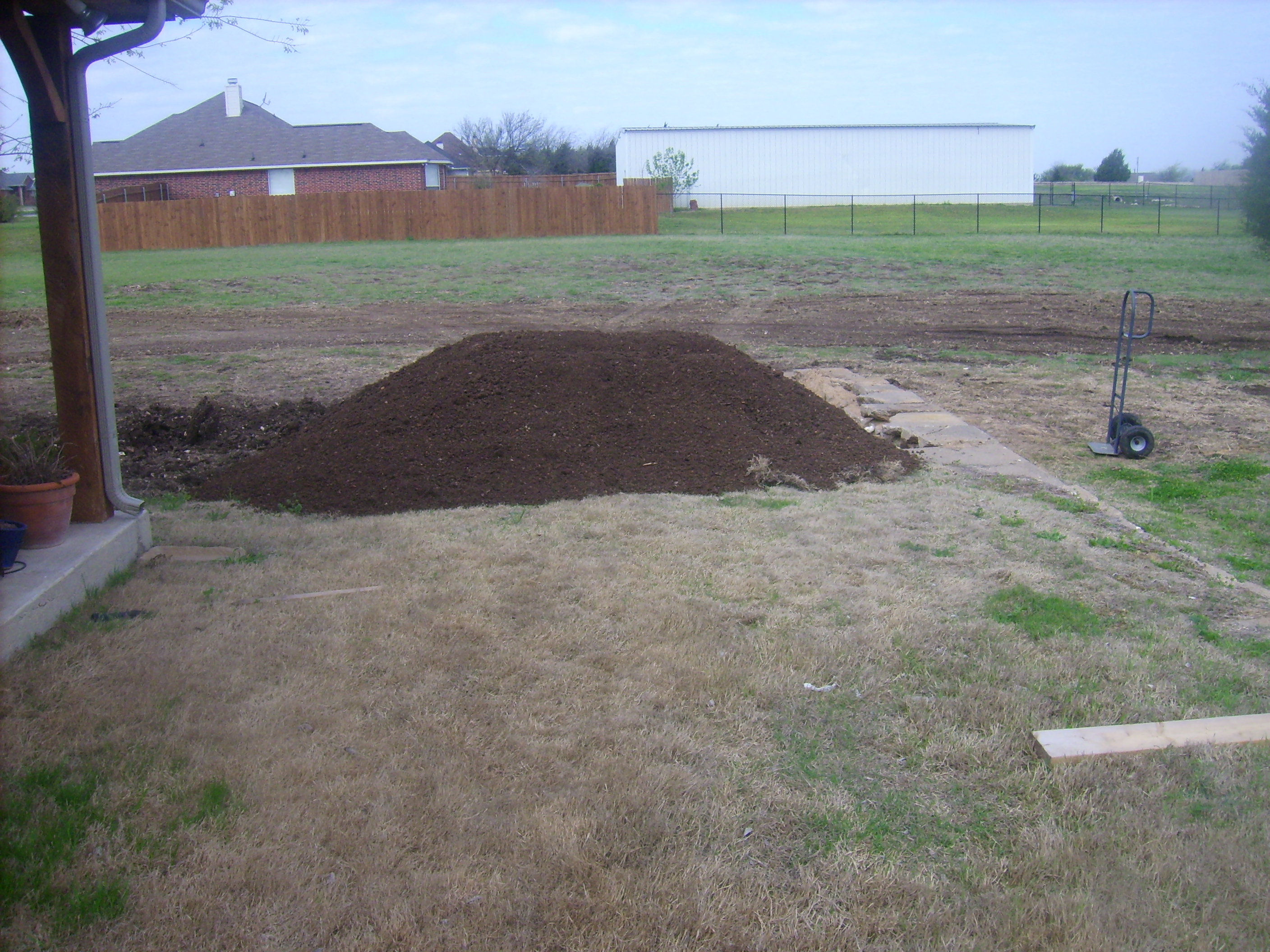 9 cubic yards of rich topsoil