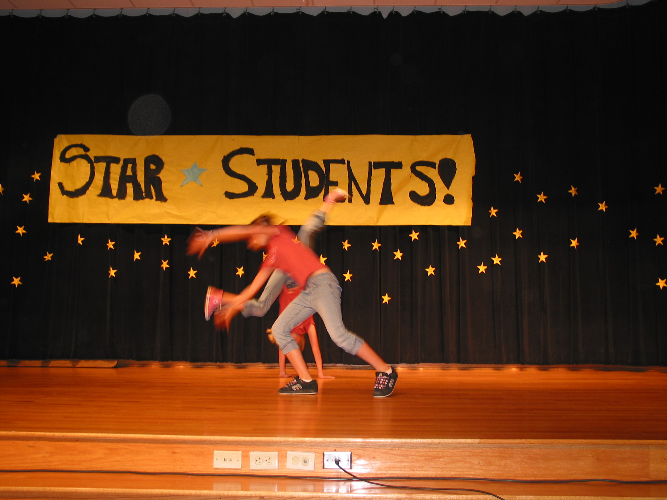 Synchronized cartwheels