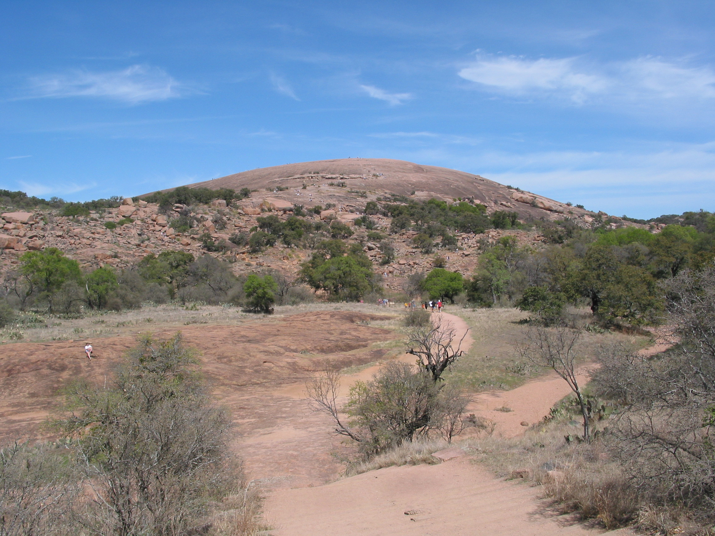 From the bottom, a view of the diverging trails you can select.