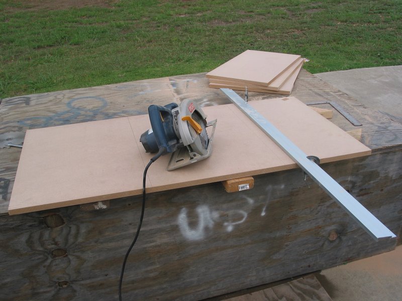 The saw guide for cutting the MDF