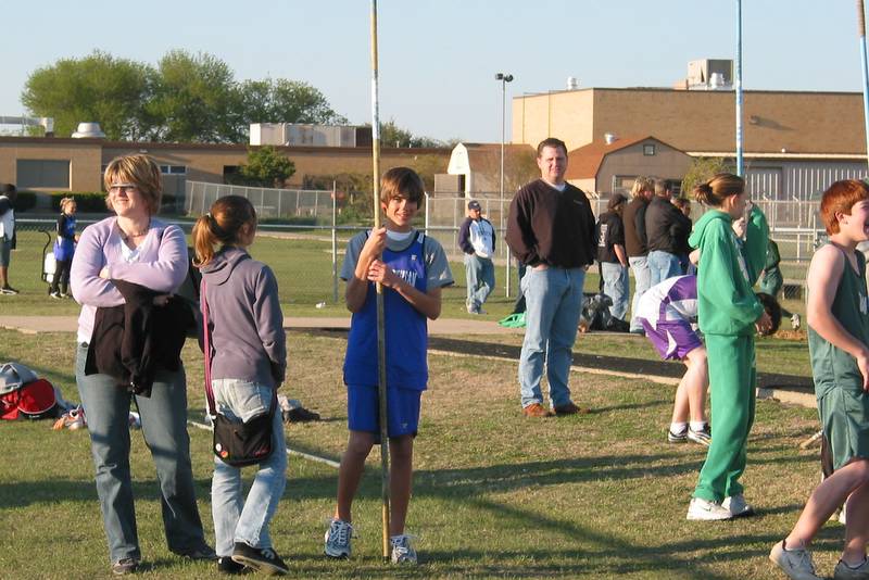 Andrew ignores Holly's pole vaulting advice.