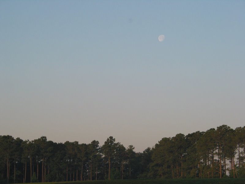 IMG 3636 - TPC - The earliest I've ever been to a golf course. The moon is still up!